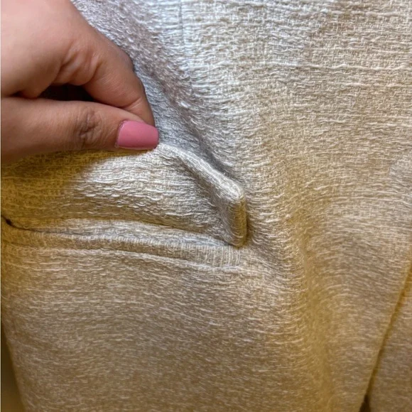 Zara Women's Cream minimalist business casual Blazer - Picture 5 of 6